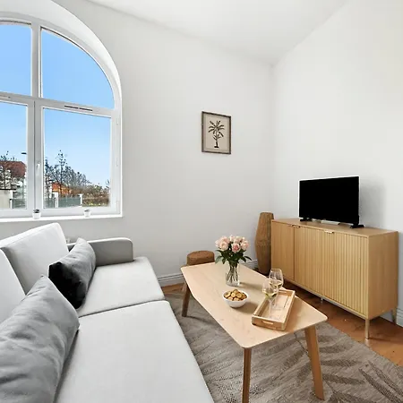 T2 Spacieux Et Calme Avec Parking Apartment *