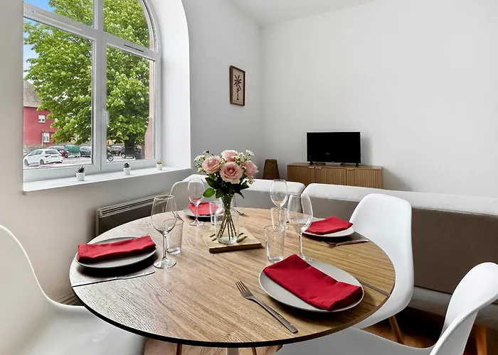 Апартаменты T2 Epure, Spacieux & Tranquille Avec Stationnement Volgelsheim